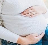 Tips for easy cruise through first trimester of pregnancy