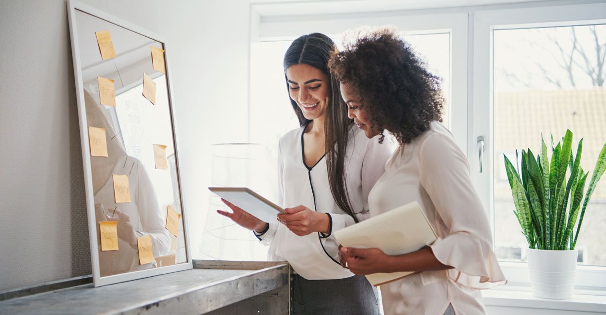 How women entrepreneurs are taking over social media