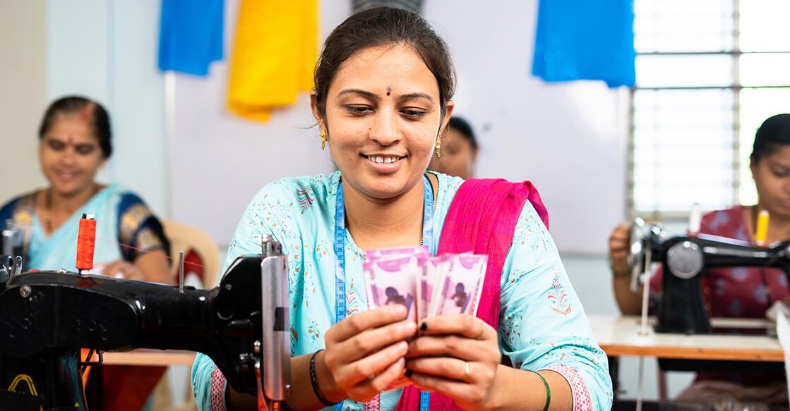 financial-help-women