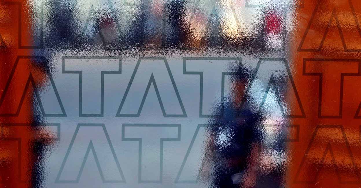 A private security guard stands at the exit gate of the headquarters of Tata Consultancy Services (TCS) in Mumbai, India, Oct. 13, 2016. Reuters/Shailesh Andrade/File Photo