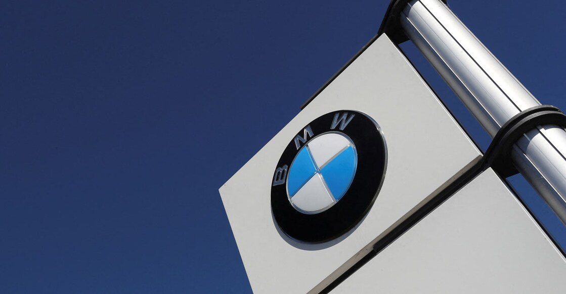 A logo of BMW is seen outside a BMW car dealer in Brussels, Belgium, May 28, 2020. Photo: Reuters/Yves Herman