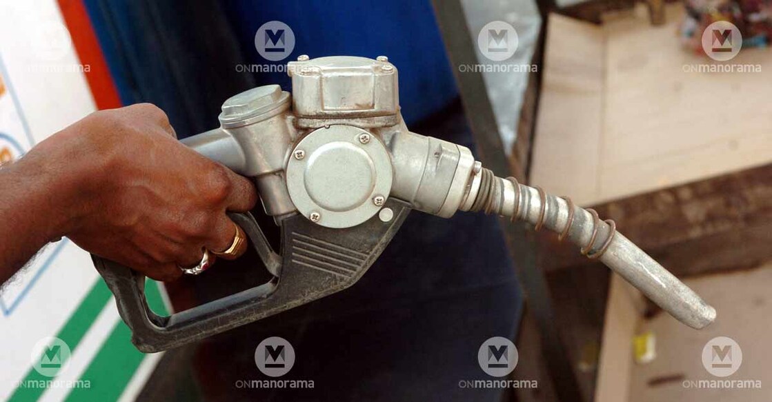 Petrol, diesel prices hiked for 13th day straight; Centre says working on reducing people's woes