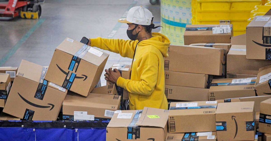 Amazon to hire 75,000 workers, offers $100 extra for vaccination proof