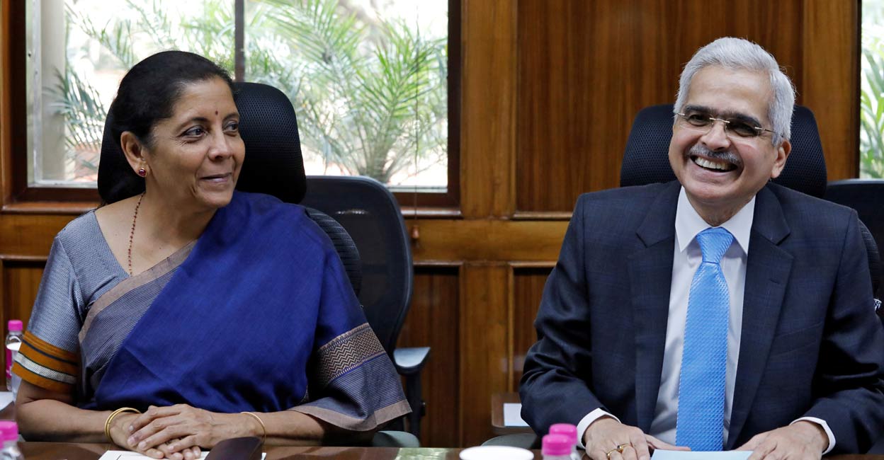Finance Minister Nirmala Sitharaman and the Reserve Bank of India (RBI) Governor Shaktikanta Das attend the RBI's central board meeting in New Delhi, India July 8, 2019. Reuters/Anushree Fadnavis