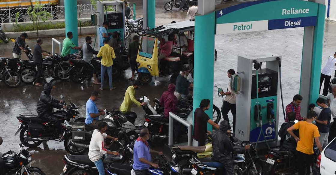 Petrol pump