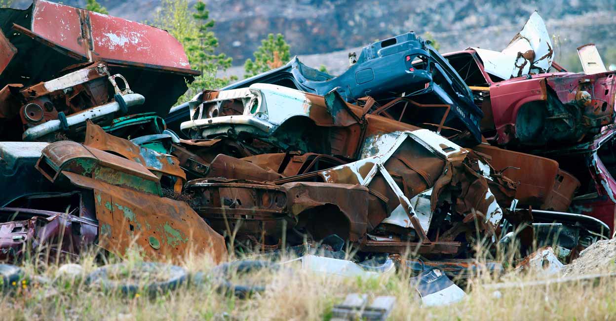 scrapping-vehicles-shutterstock scrapping-vehicles-shutterstock