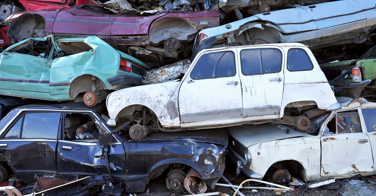 vehicle-scrapyard-shutterstock vehicle-scrapyard-shutterstock