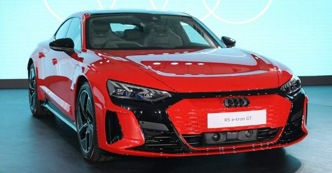 Audi drives in two electric supercars e-tron GT, RS e-tron GT in India