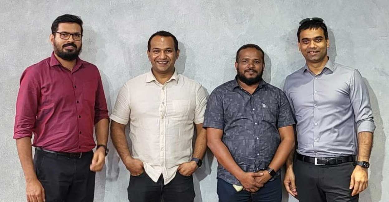 (From left to right) Errando Co-Founders Askar Poonthala, Nasly Mohammed, Shameer Pathayakandi and Vinay James Kynadi.