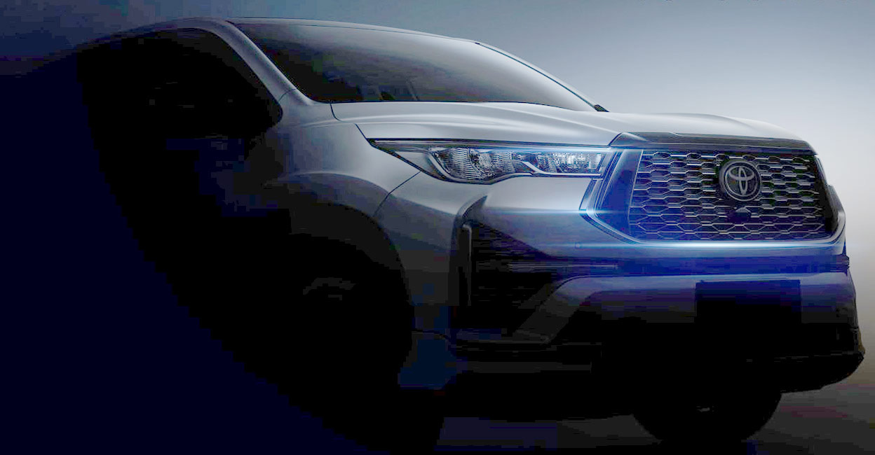 Toyota Innova Hycross: Toyota