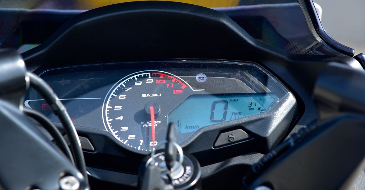 bajaj-pulsar-250-6 bajaj-pulsar-250-6