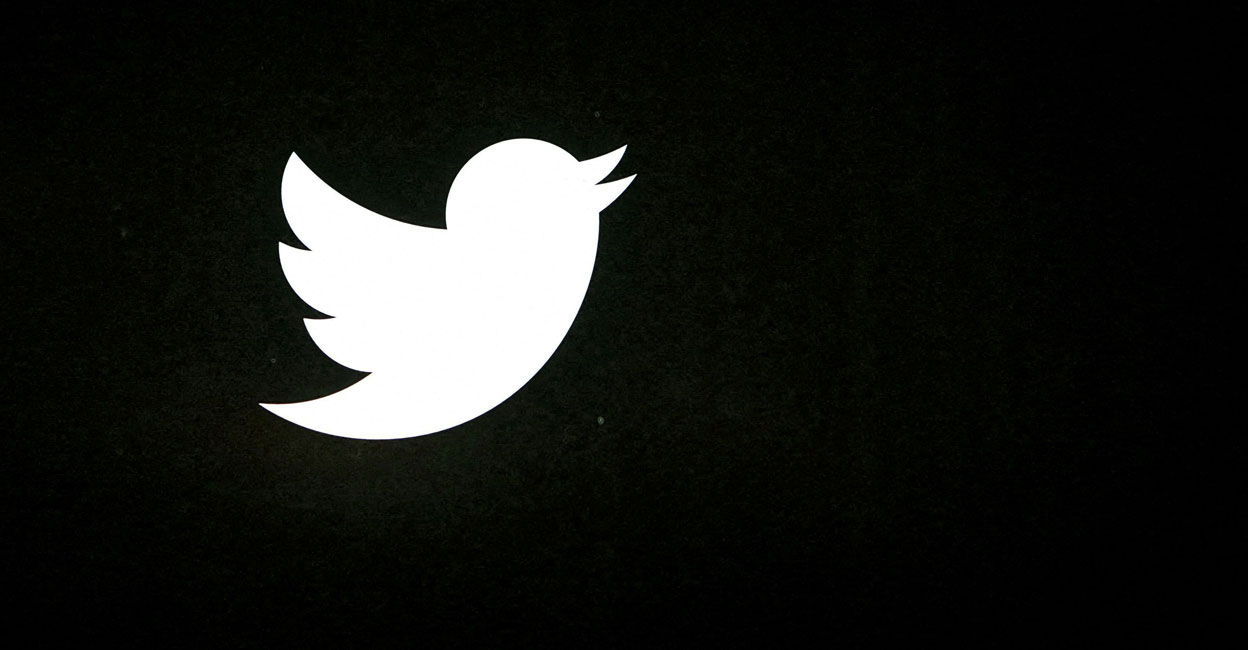MUSK-TWITTER The Twitter logo is seen at the company's headquarters in San Francisco, California October 4, 2013. Photo: Robert Galbraith/Reuters/File