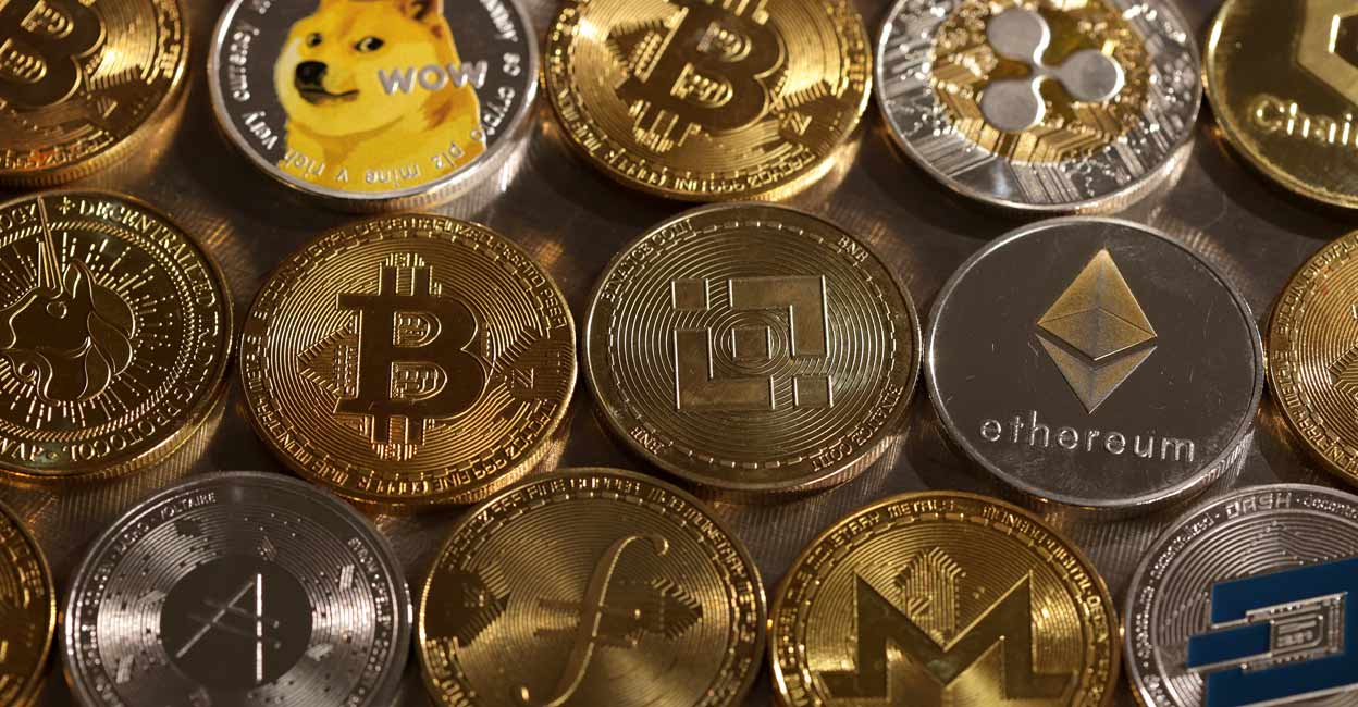Representations of cryptocurrencies are seen in this illustration, August 10, 2022. REUTERS/Dado Ruvic/Illustration