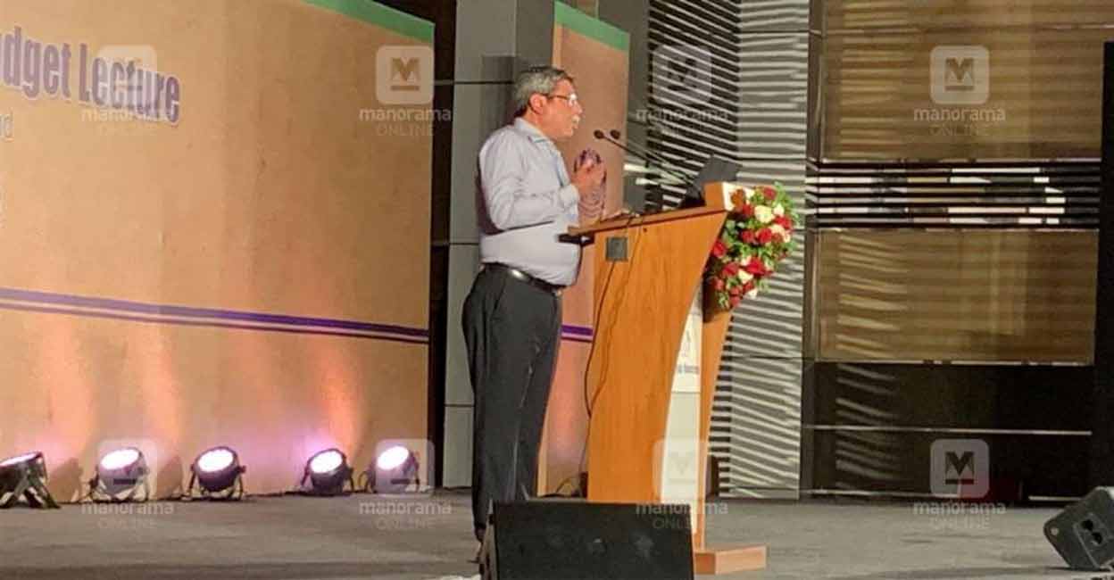 manorama-budget-lecture-2023 Dr Biswajit Dhar delivers the Malayala Manorama budget lecture. Photo: Manorama