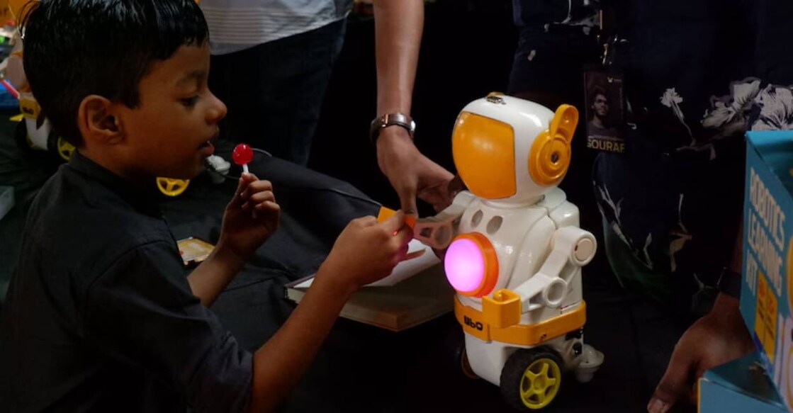 L'éducation à la robotique donne aux étudiants des compétences technologiques pratiques.