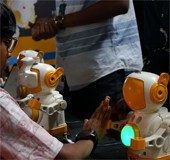 Little Robos steal spotlight at Roboverse VR Expo