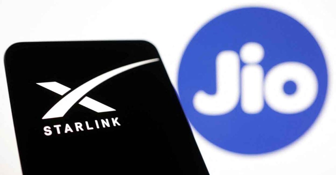 Starlink and Jio logos are seen in this illustration taken, June 21, 2023. File Photo: REUTERS/Dado Ruvic/Illustration
