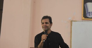 'Eclectic reading helps to widen horizons'  