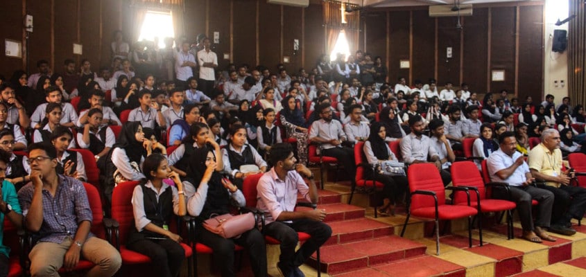Dyavaiah, IPS, urges LBS students to strive to reach their goals Dyavaiah, IPS, urges LBS students to strive to reach their goals
