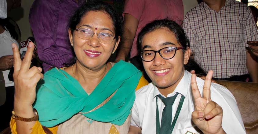 No social media, dance for relaxing: CBSE topper girls share success mantra No social media, dance for relaxing: CBSE topper girls share success mantra