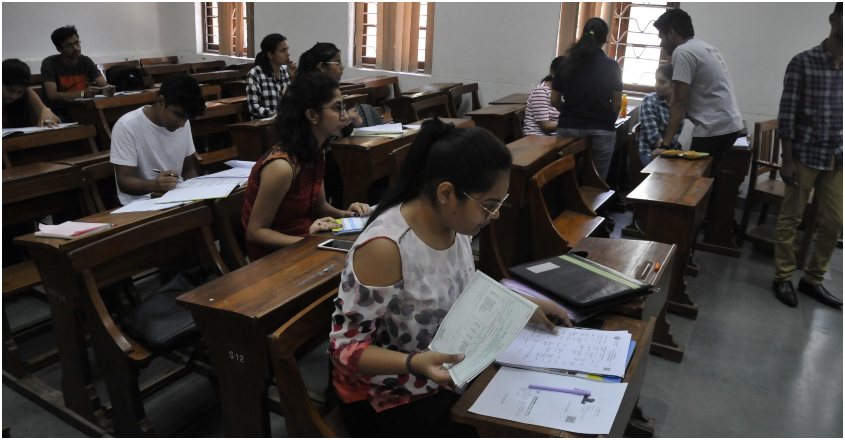 CBSE to not allow subject change in classes 10, 12 on account of students making own arrangements