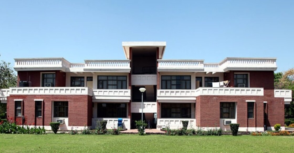 Record dropout rate in IITs; council hikes course fee, stops Mtech stipend 