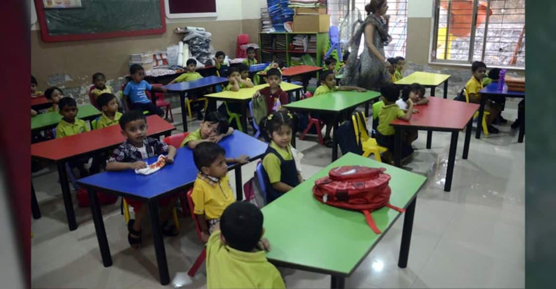 Hindi school books in UP now in Braj, Bhoj, Awadhi
