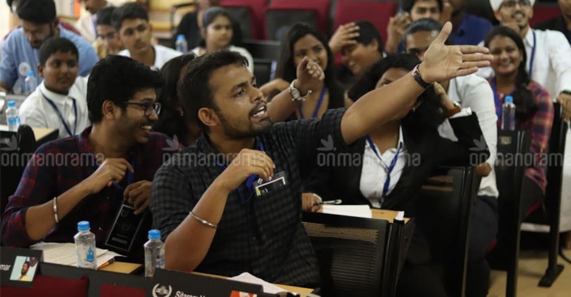 Students reflect on burning issues at mock UN session
