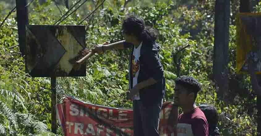marian-college-strike-day-cleaning4 marian-college-strike-day-cleaning4