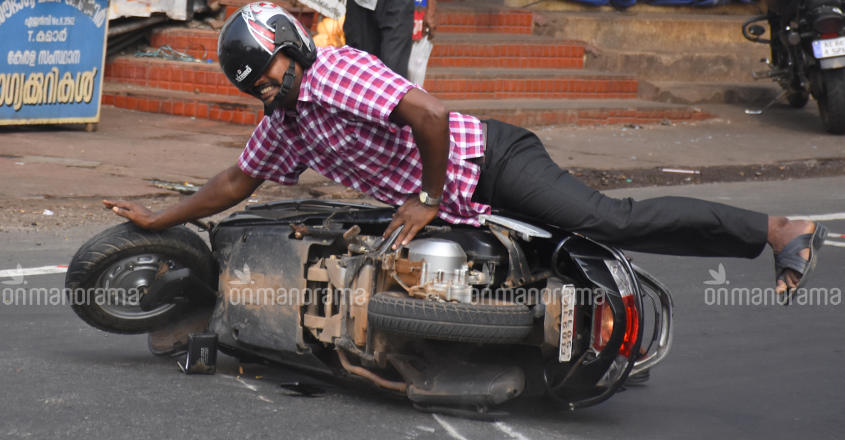 As blood spill on Kerala roads continue unabated As blood spill on Kerala roads continue unabated