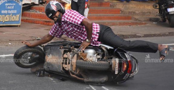 As blood spill on Kerala roads continue unabated As blood spill on Kerala roads continue unabated
