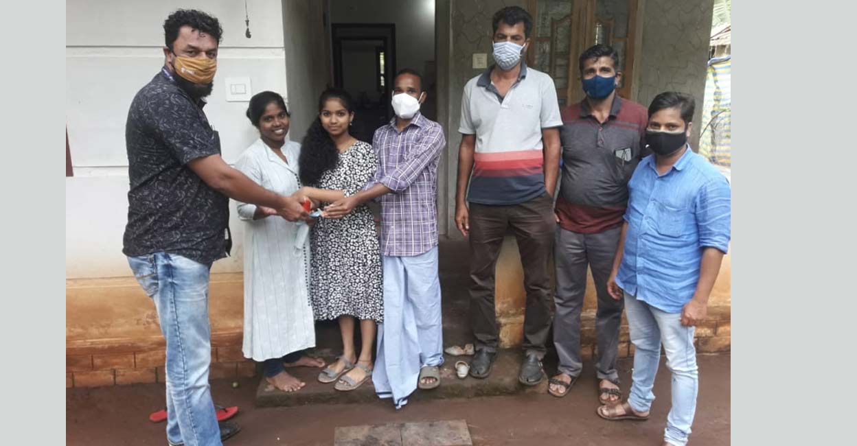 Teachers and staff of the Model Residential School in Attappady visited Meerakrishna's home on Friday and presented her with a memento. Teachers and staff of the Model Residential School in Attappady visited Meerakrishna's home on Friday and presented her with a memento.