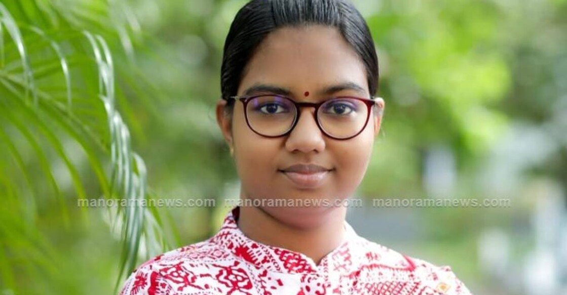 arya-neet-topper-c