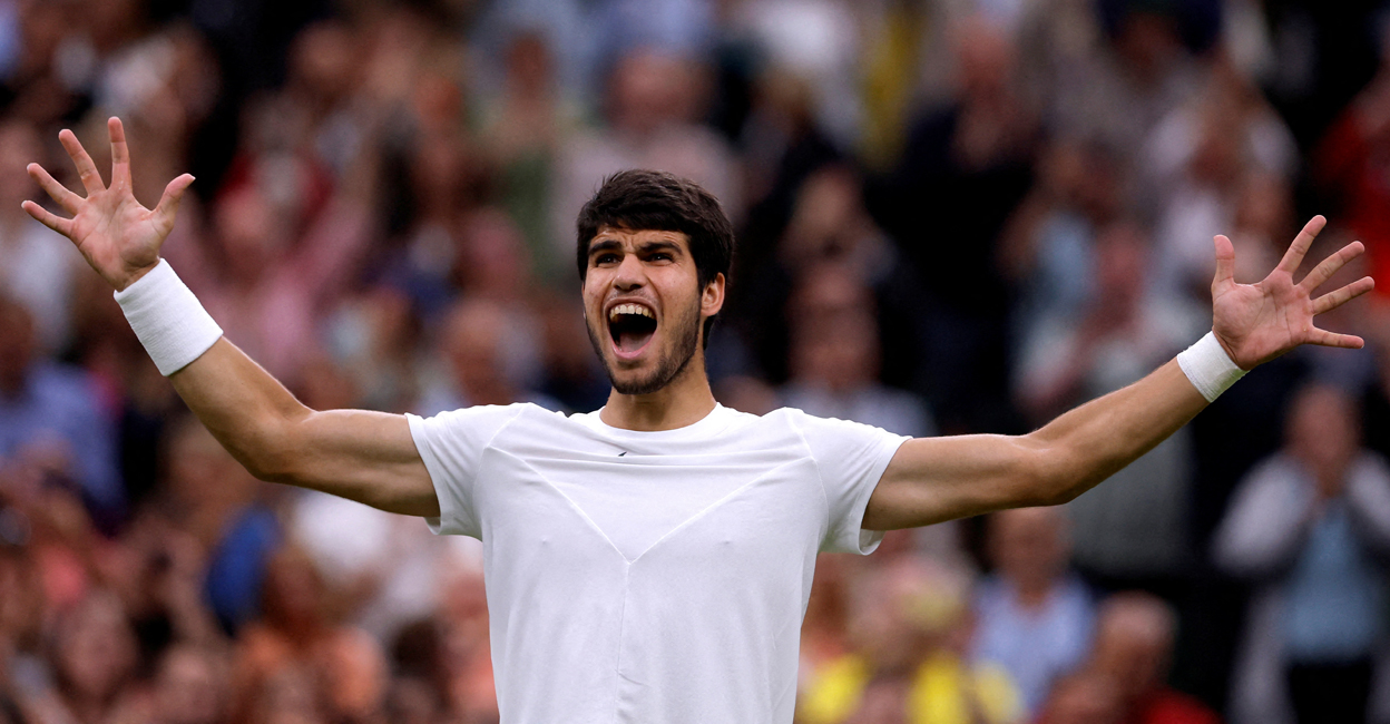 Wimbledon: Alcaraz mauls Medvedev to set up dream final with Djokovic