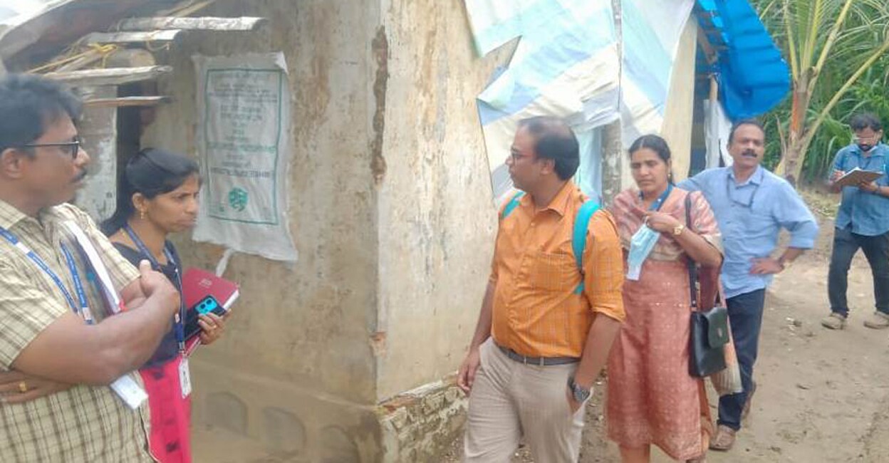fact-finding-mission-wayanad A team of medical experts from the Medical College Hospital in Kozhikode during a fact-finding mission at a tribal settlement at Varadoor in Wayanad on Monday. Photo: Special arrangement