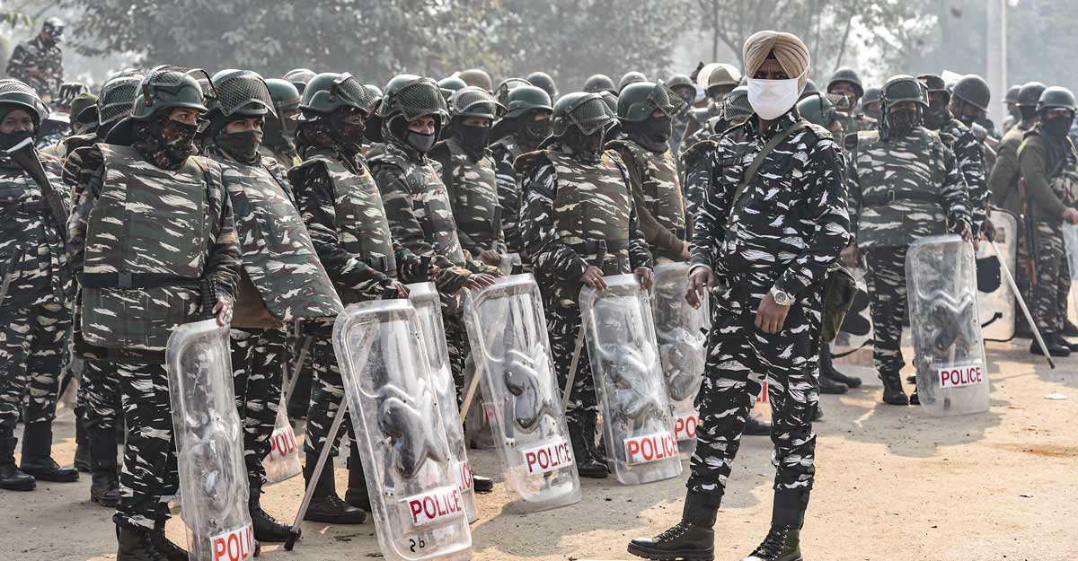 Enhanced security at Singhu border during farmers' protest against the new farm laws, in New Delhi, Friday, Jan. 29, 2021. (PTI Photo/Ravi Choudhary)(PTI01_29_2021_000075B