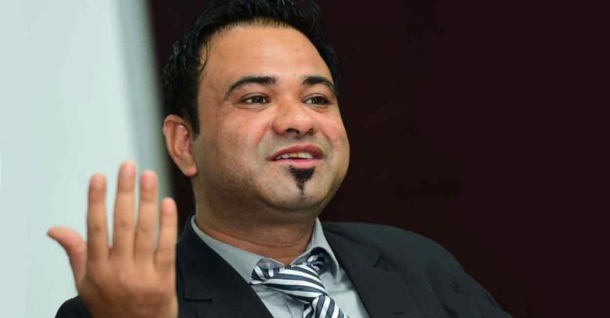 Dr Kafeel Khan