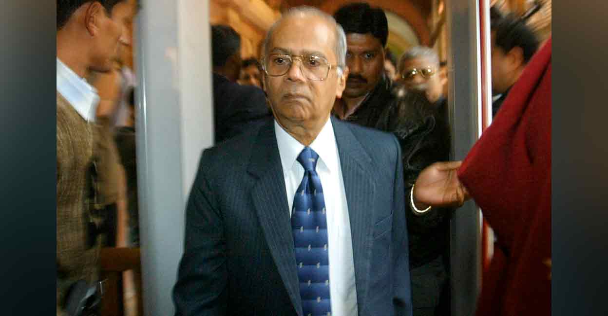 Justice Nanavati Justice Girish Thakorlal Nanavati. File photo: Manorama