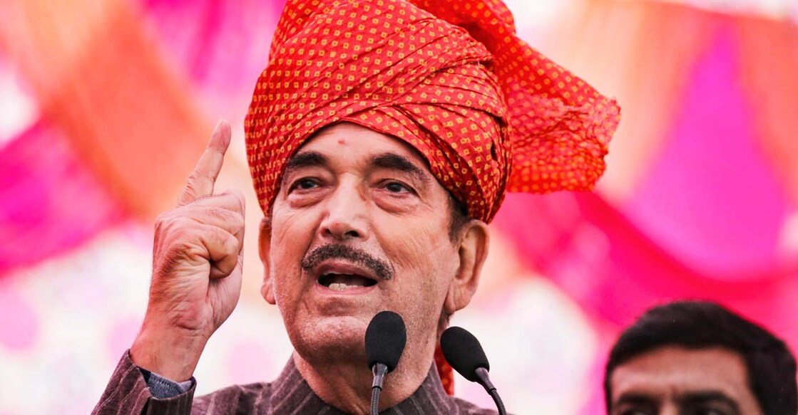 Former J&K chief minister and senior Congress leader Ghulam Nabi Azad addresses a public rally at Khour village near Jammu. Photo: PTI