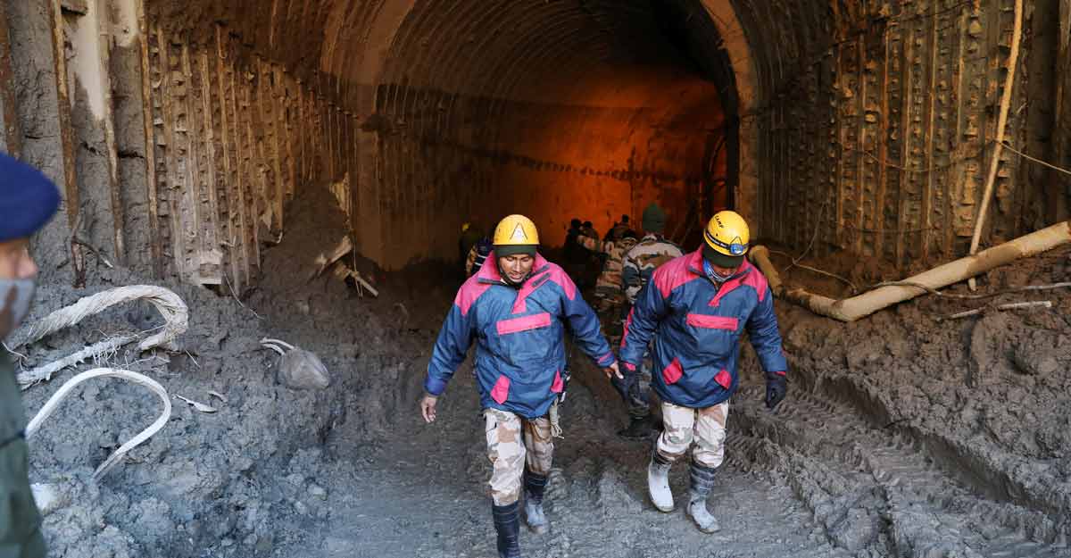 Tapovan tunnel rescue activities