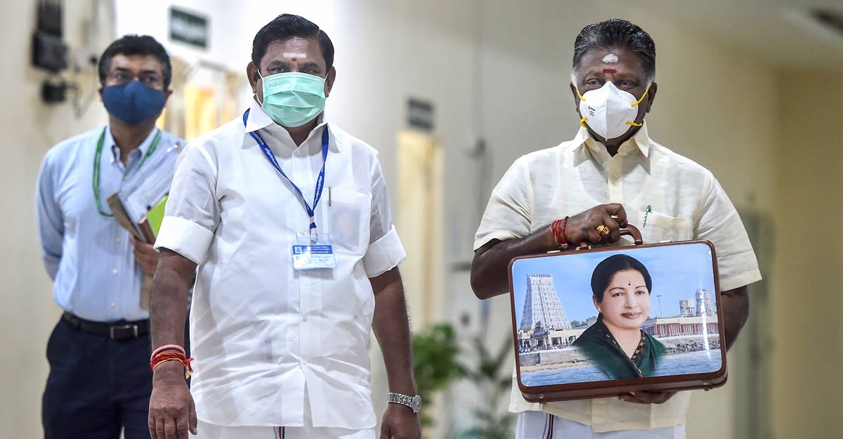 Tamil Nadu Chief Minister Edappadi K Palaniswami (L) along with Deputy Chief Minister and Finance Minister O Panneerselvam