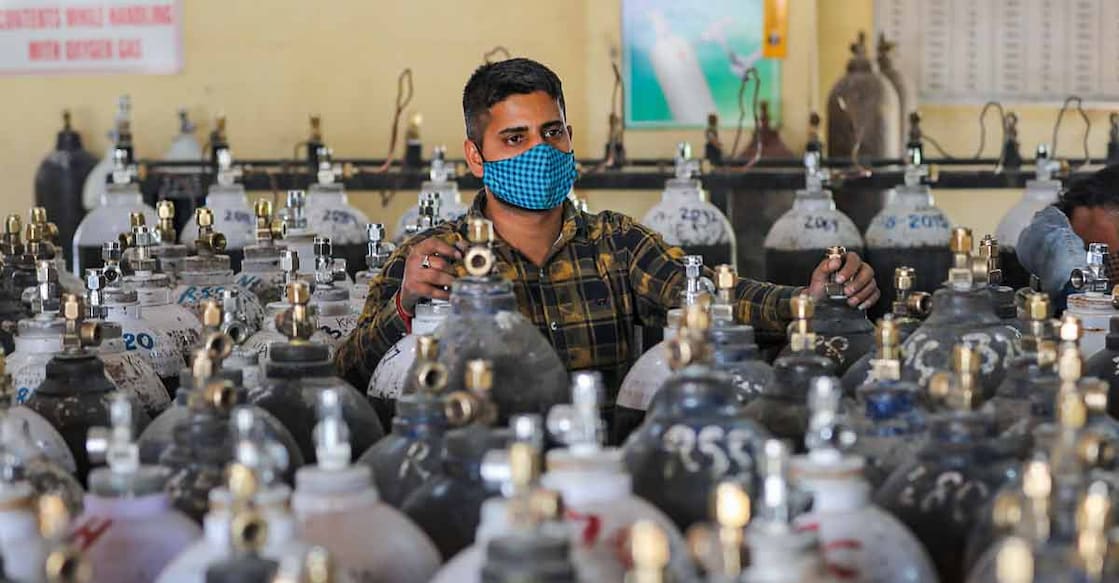 oxygen-cylinder oxygen-cylinder