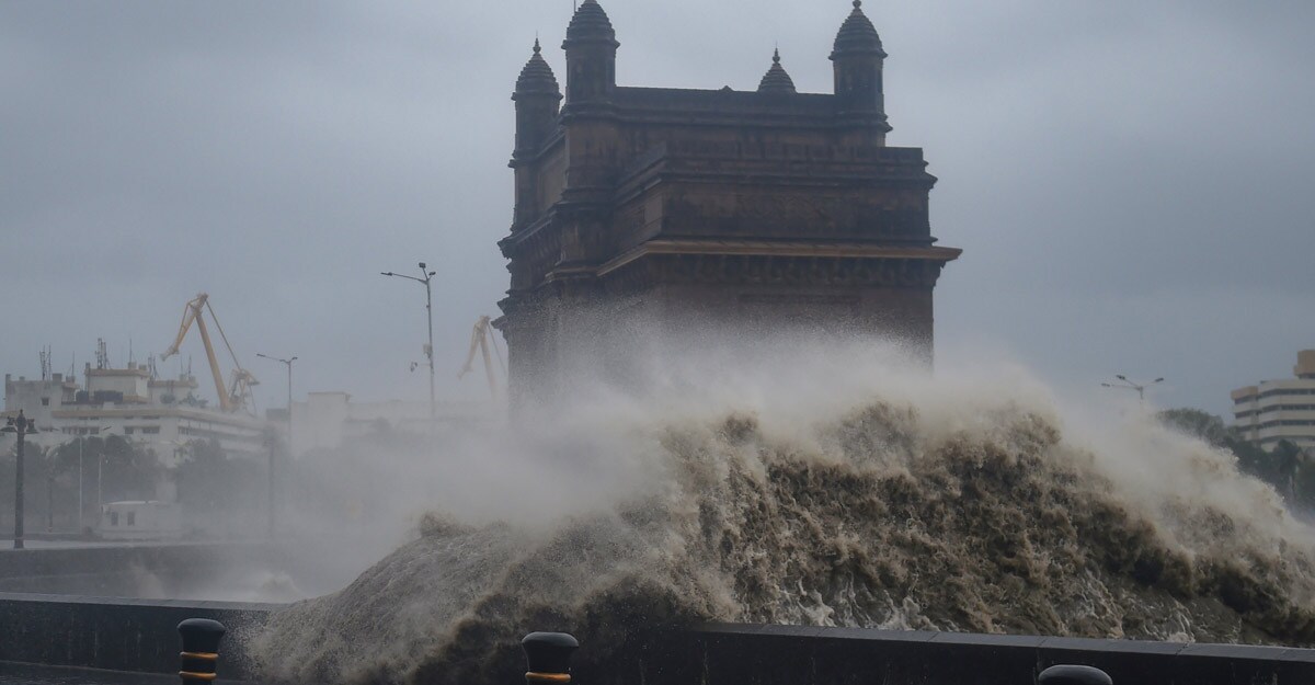 Cyclone Tauktae Strong sea waves near the Gateway of India as cyclone Tauktae approaches the coast of Mumbai, Monday, May 17, 2021. Photo: PTI/Shashank Parade
