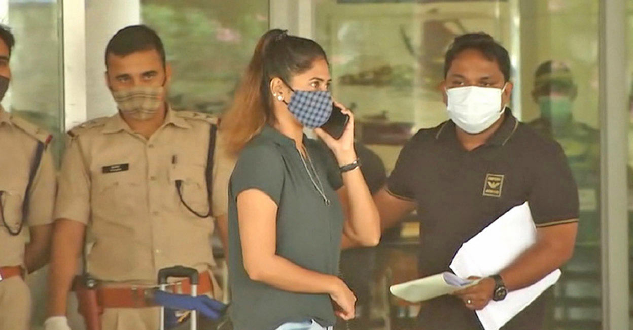 Ayesha Sultana leaves for Lakshadweep to appear before cops, says will fight for justice Ayesha Sultana at Cochin International Airport on Saturday before leaving for Lakshadweep.