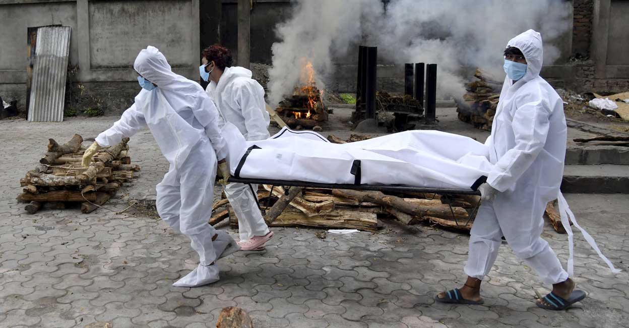 COVID-19 claimed 4,099 lives in last one month in Kerala