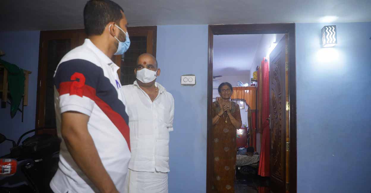 'This is my second life': Keralite pardoned from death row in Abu Dhabi reunites with family 'This is my second life': Keralite pardoned from death row in Abu Dhabi reunites with family