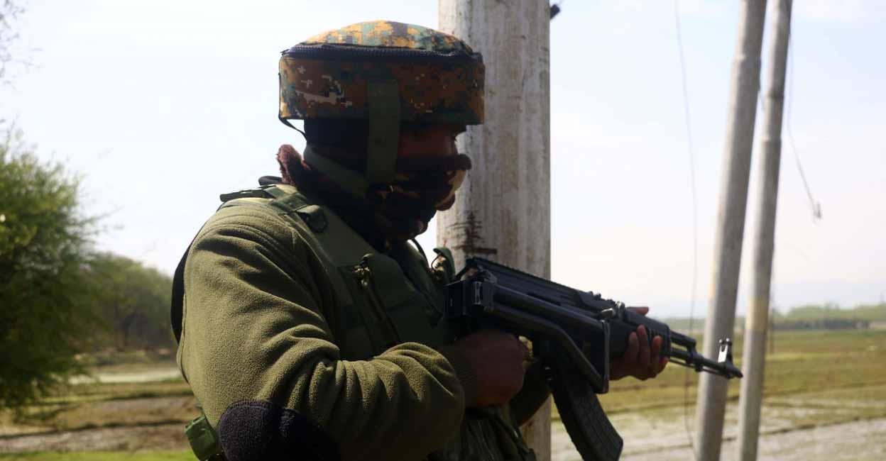 Top LeT commander killed in encounter in J&K's Baramulla