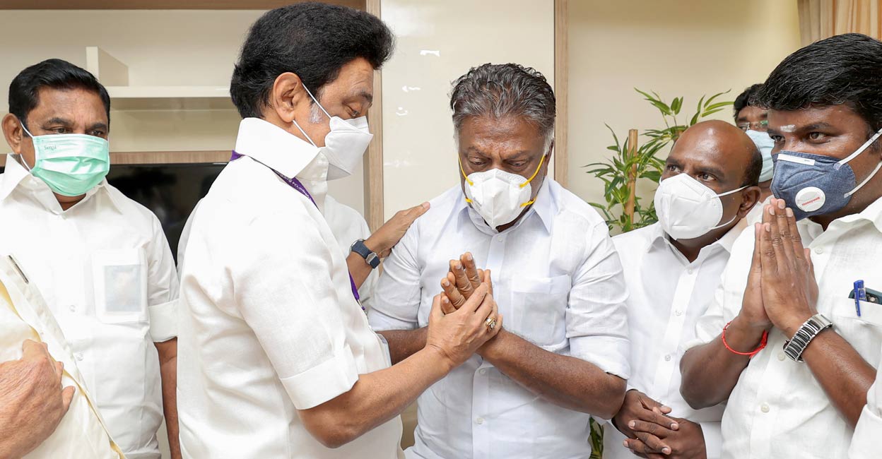 Former Tamil Nadu CM Panneerselvam's wife passes away Former Tamil Nadu CM Panneerselvam's wife passes away