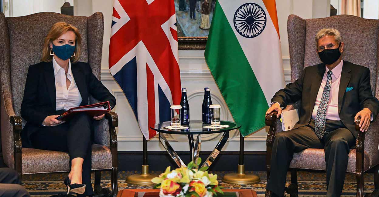 India urges UK to resolve COVID-19 quarantine dispute External Affairs Minister Dr. S. Jaishankar meets new UK Foreign Secretary Liz Truss in New York. Photo: Twitter @DrSJaishankar