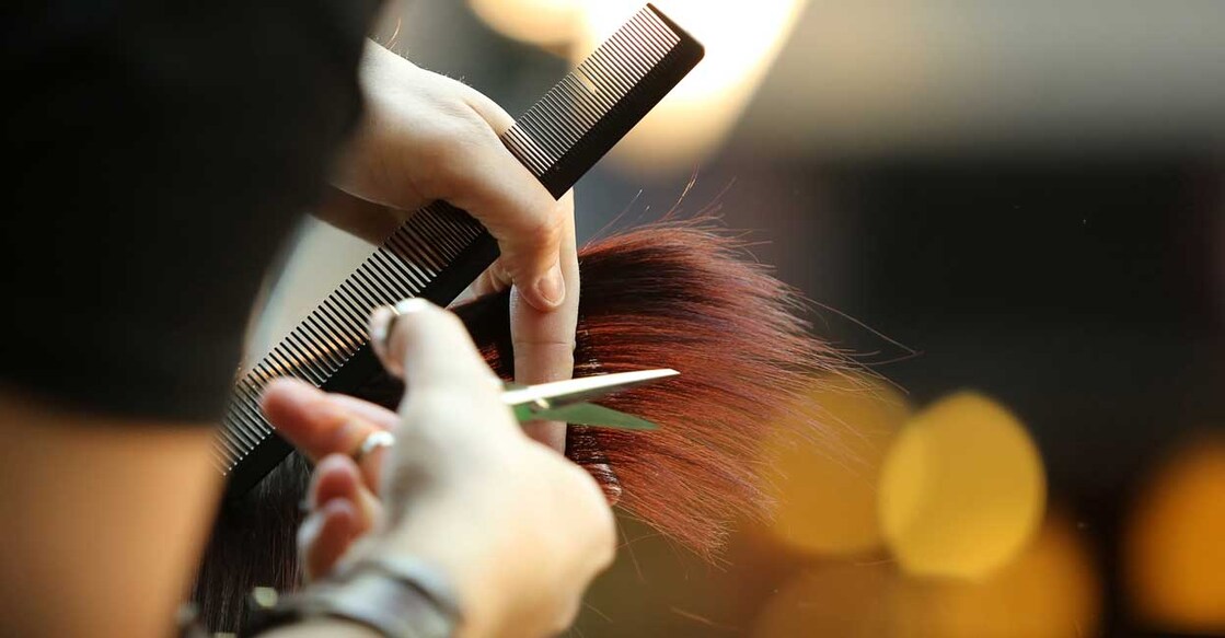 NCDRC grants Rs 2 crore compensation to model for wrong haircut NCDRC grants Rs 2 crore compensation to model for wrong haircut